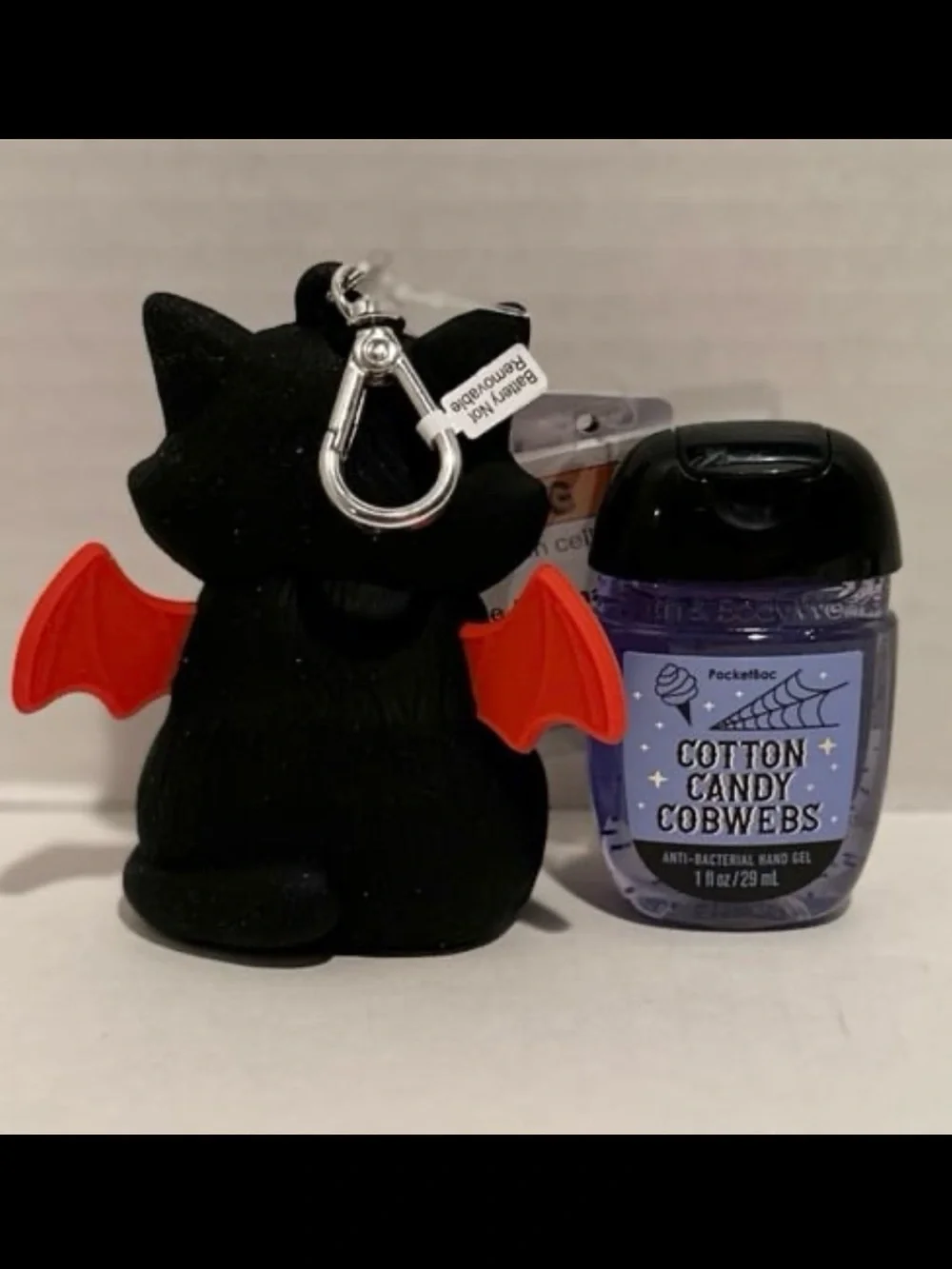 Bath & Body NEW Spooky Kitty Light-Up PocketBac Holder & Sanitizer